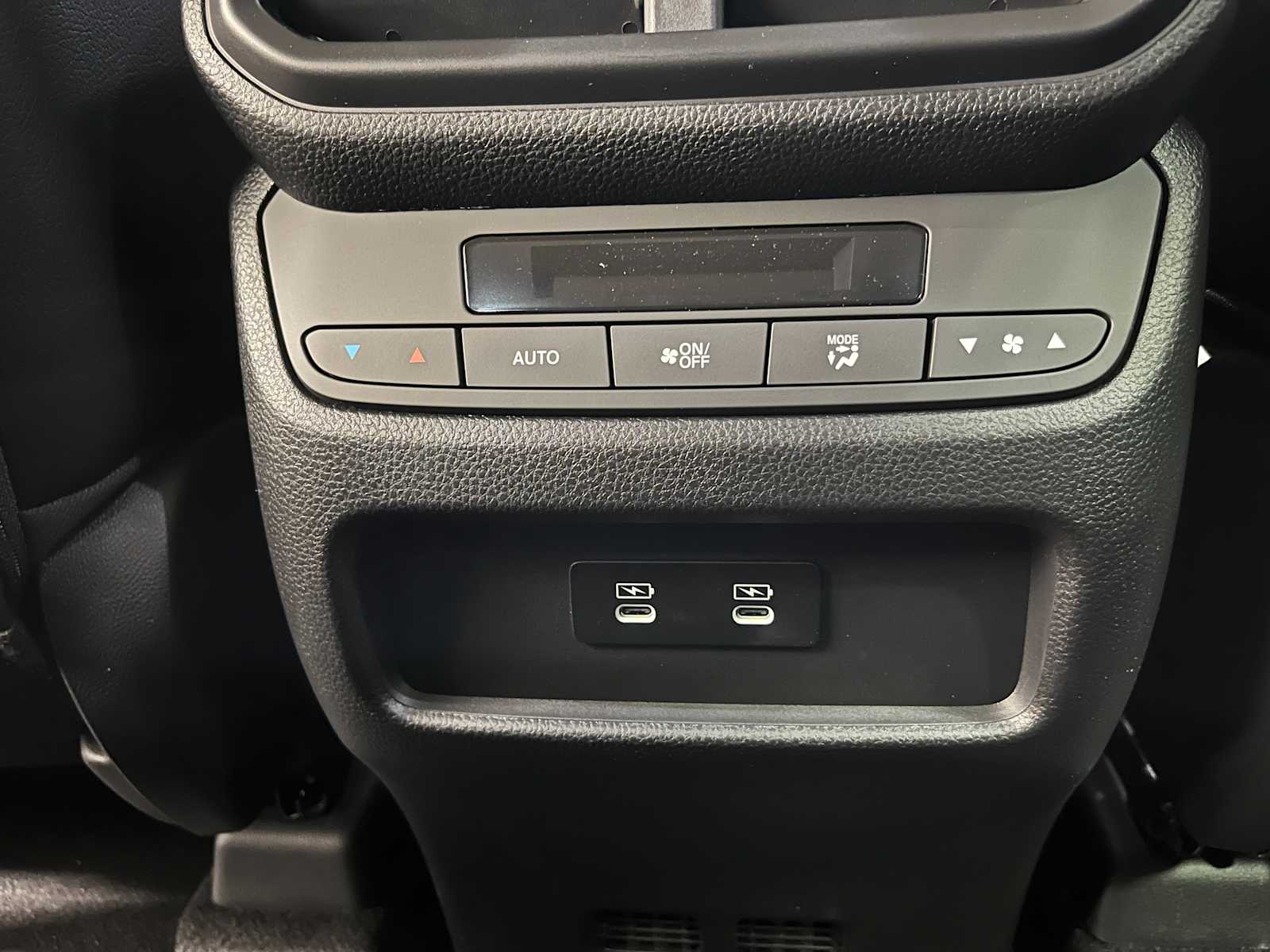 Thumbnail: 2026 Honda Pilot - 26