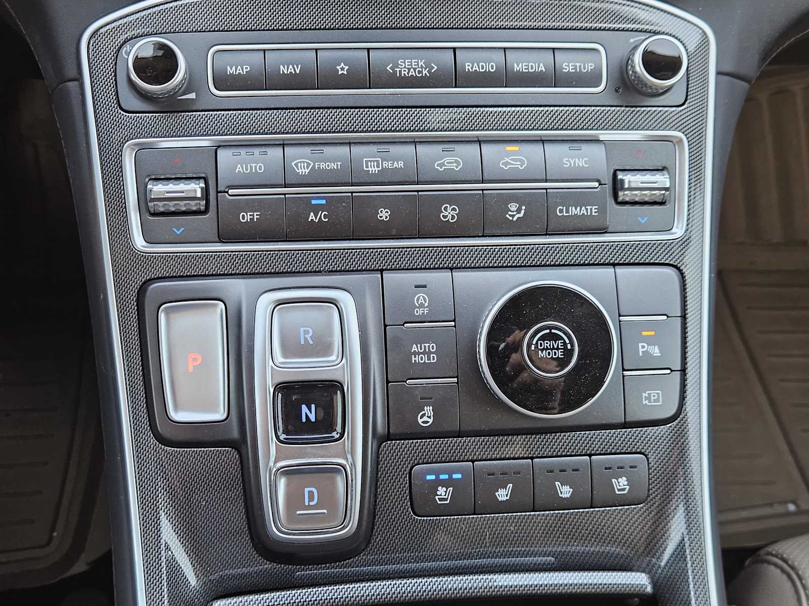 Thumbnail: 2022 Hyundai Santa Fe - 18