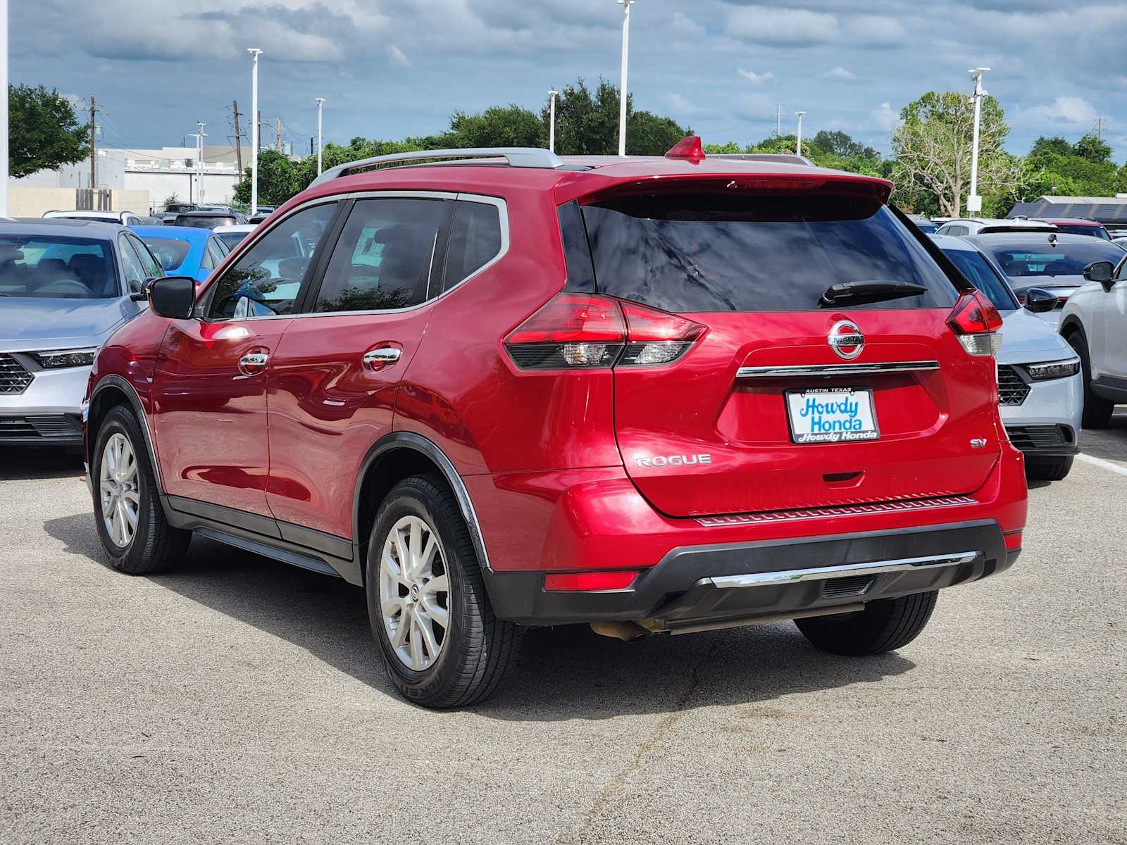 Thumbnail: 2017 Nissan Rogue - 5