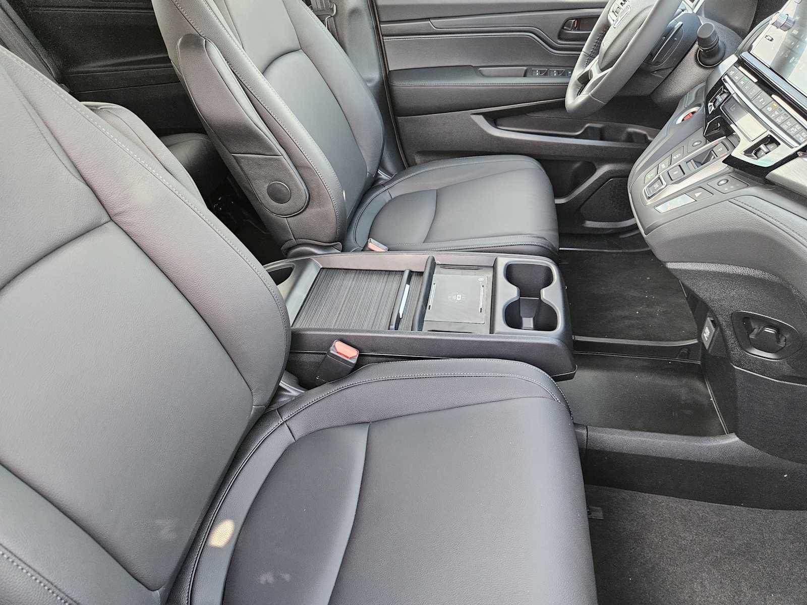 Thumbnail: 2026 Honda Odyssey - 11