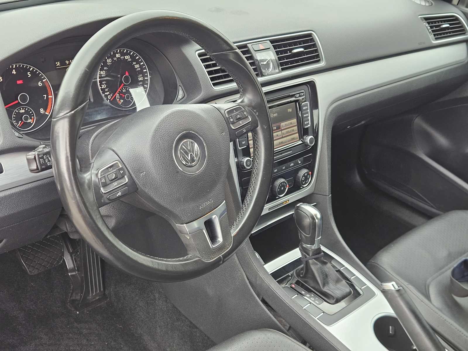 Thumbnail: 2013 Volkswagen Passat - 2