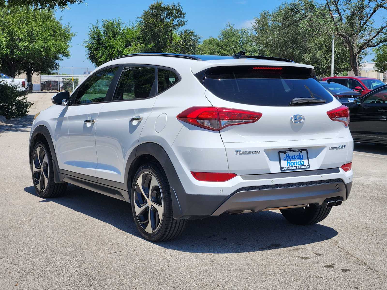 Thumbnail: 2016 Hyundai Tucson - 5