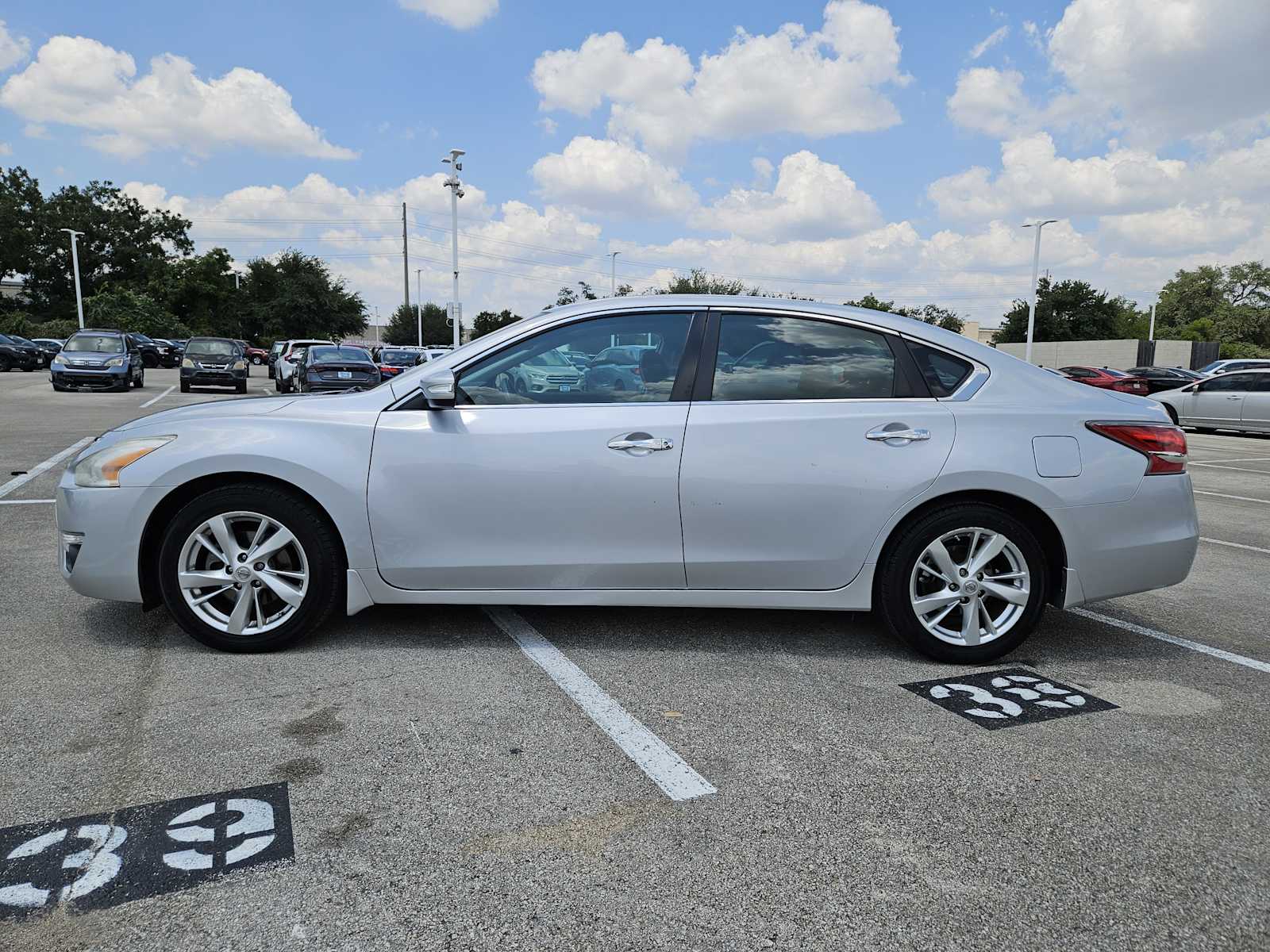 Thumbnail: 2015 Nissan Altima - 4