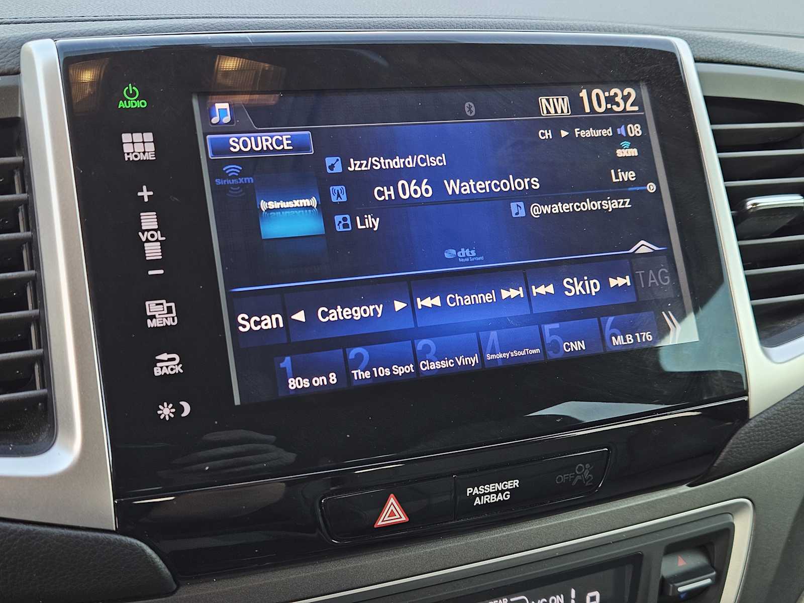 Thumbnail: 2016 Honda Pilot - 17