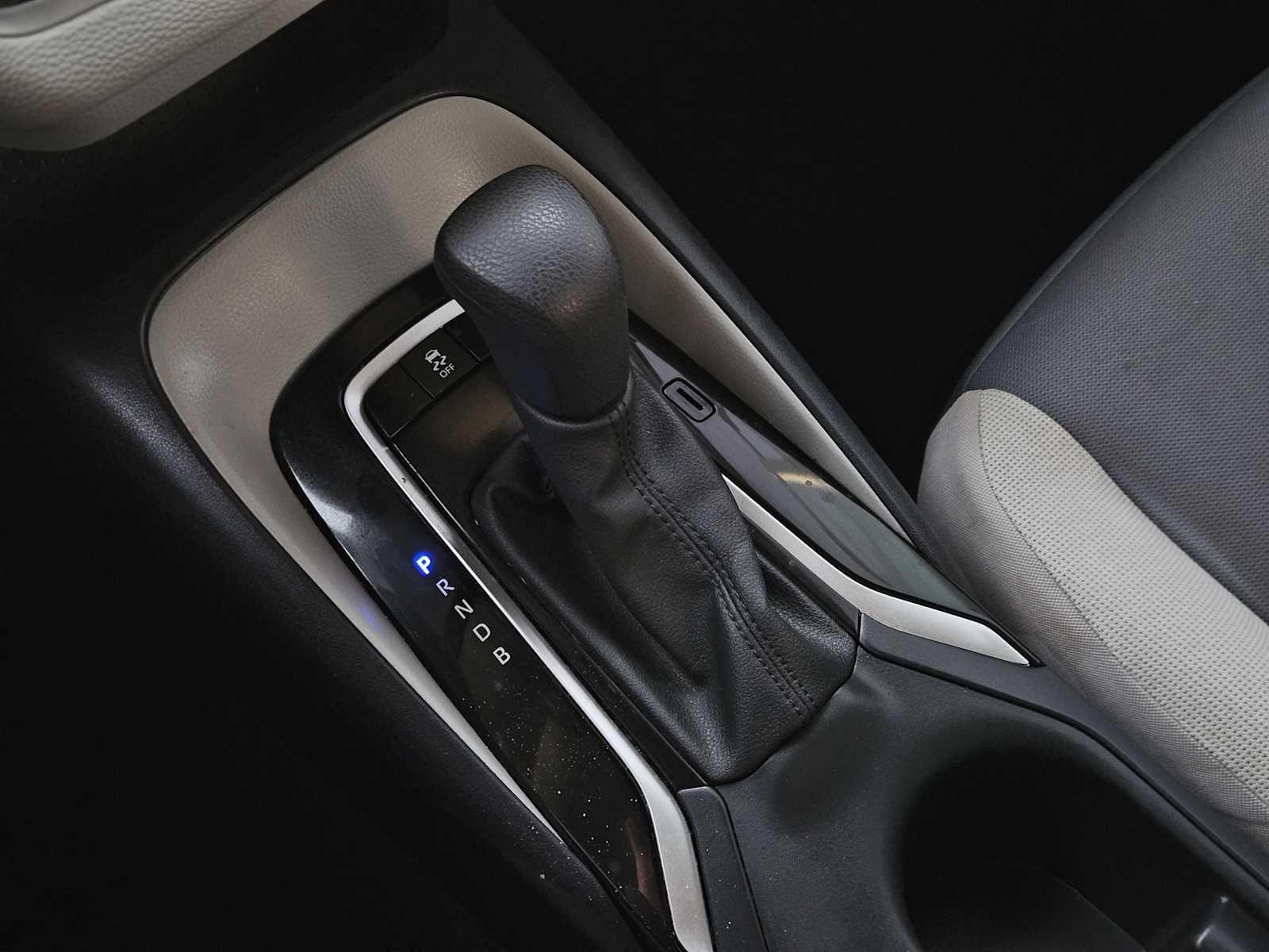 Thumbnail: 2023 Toyota Corolla - 20