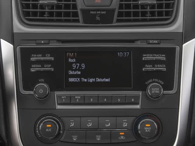 Thumbnail: 2016 Nissan Altima - 9