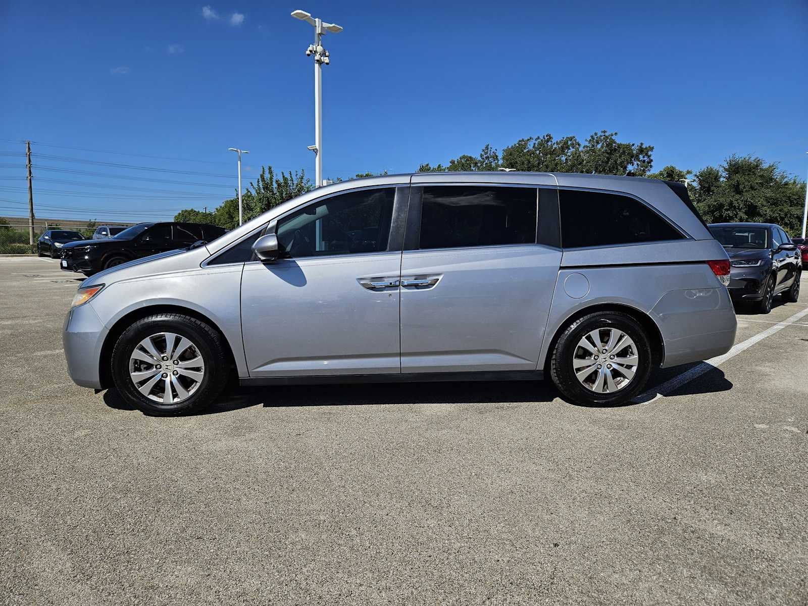 Thumbnail: 2016 Honda Odyssey - 4