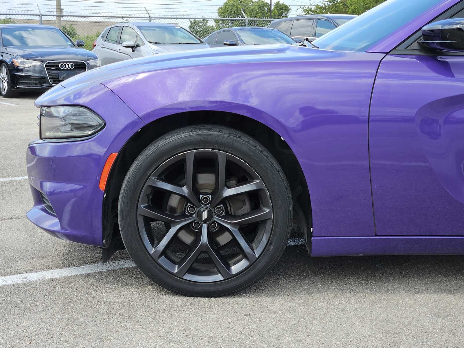 Thumbnail: 2019 Dodge Charger - 8
