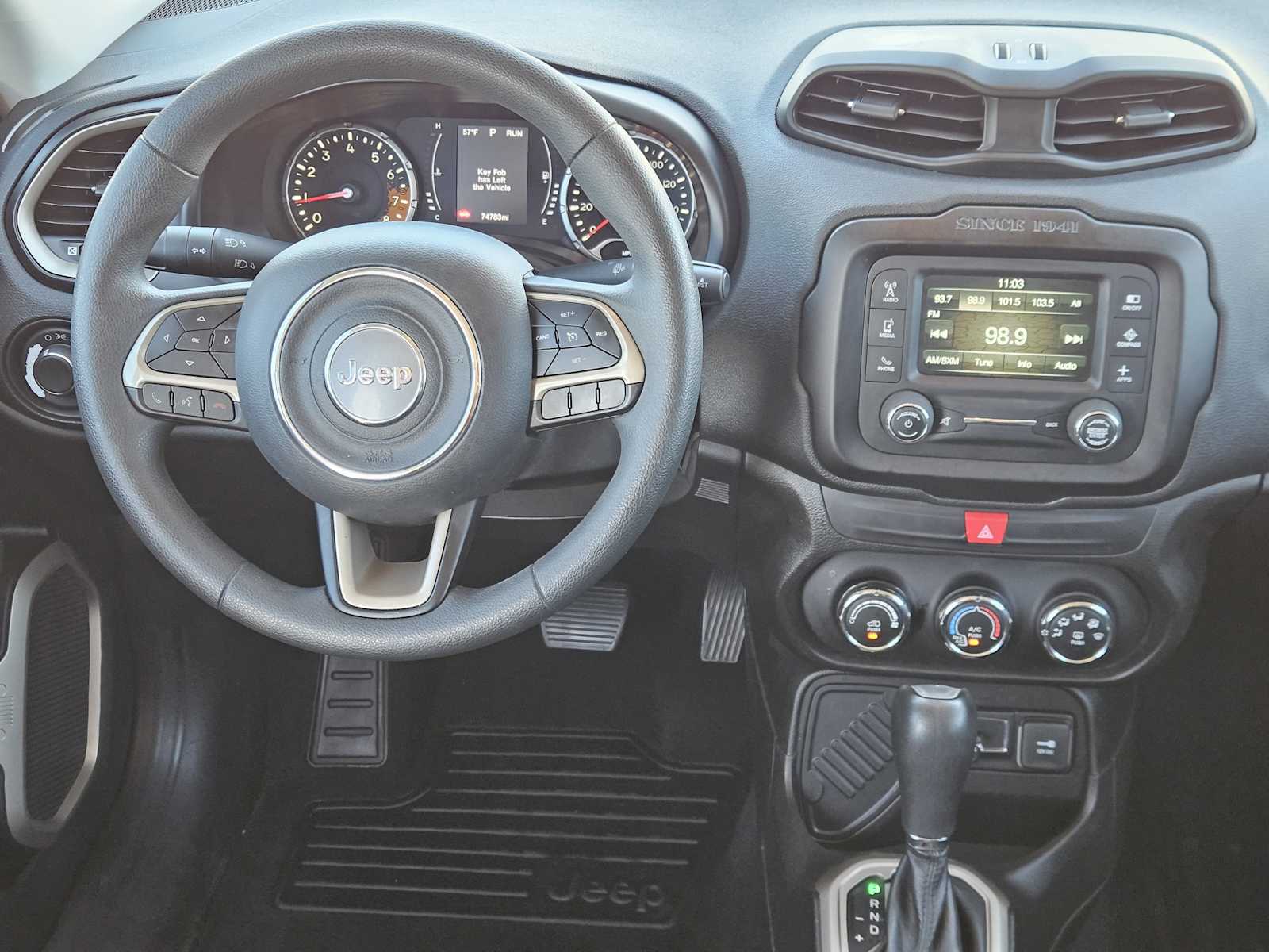 Thumbnail: 2017 Jeep Renegade - 25