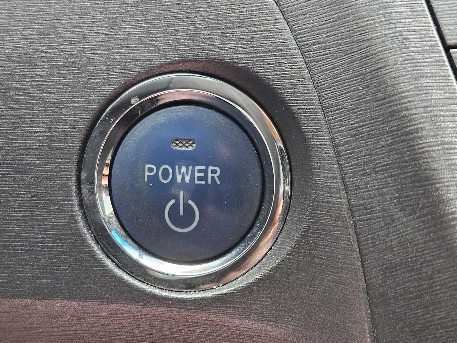 Thumbnail: 2013 Toyota Prius - 20