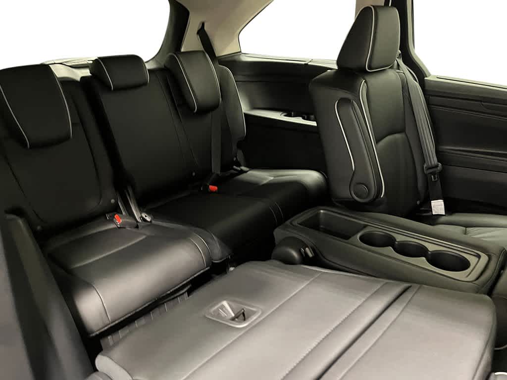 Thumbnail: 2026 Honda Odyssey - 28
