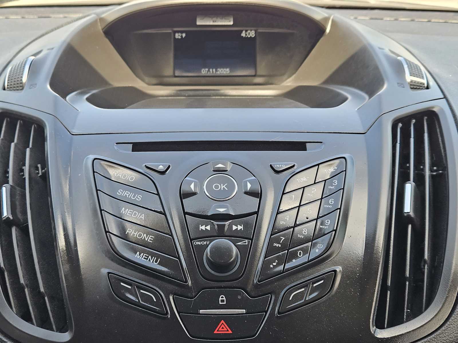 Thumbnail: 2015 Ford Escape - 17