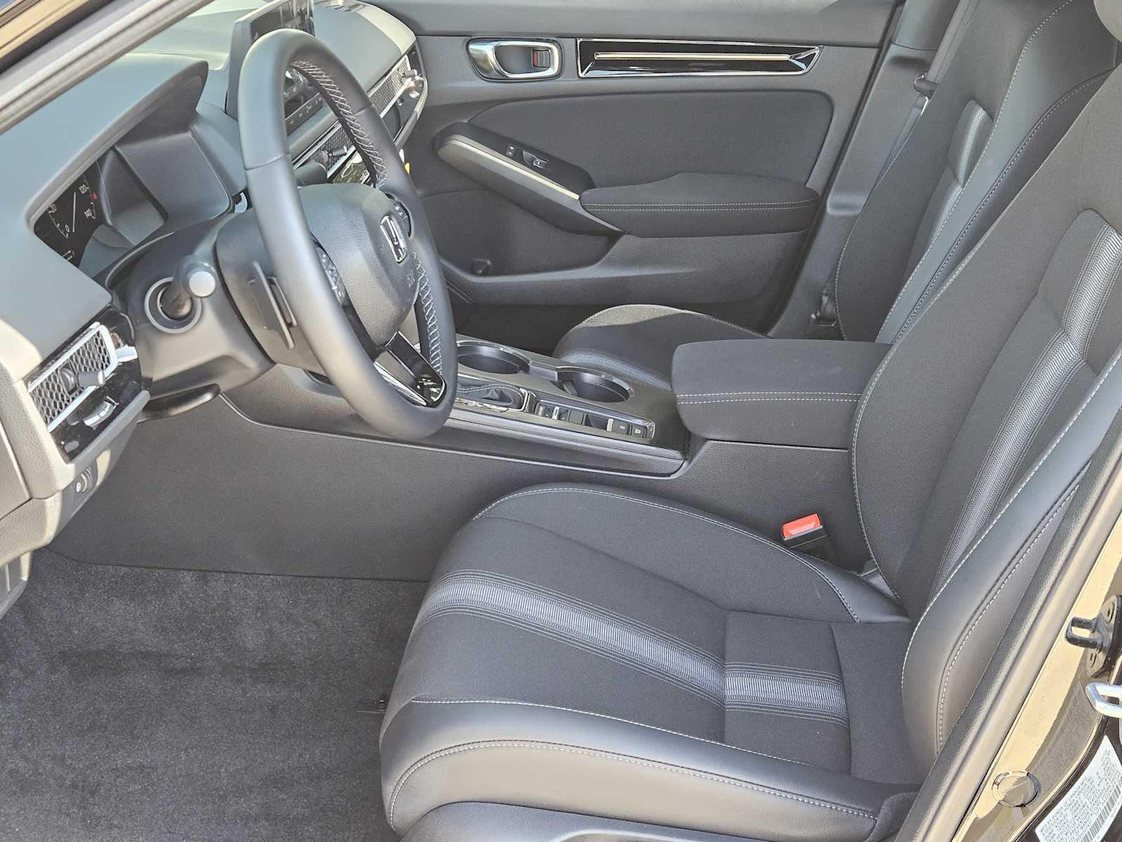 2025 Honda Civic Sport 13