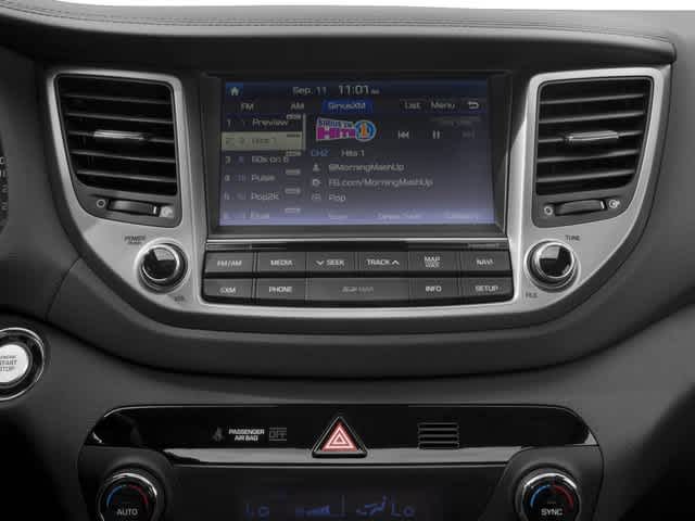 Thumbnail: 2016 Hyundai Tucson - 11