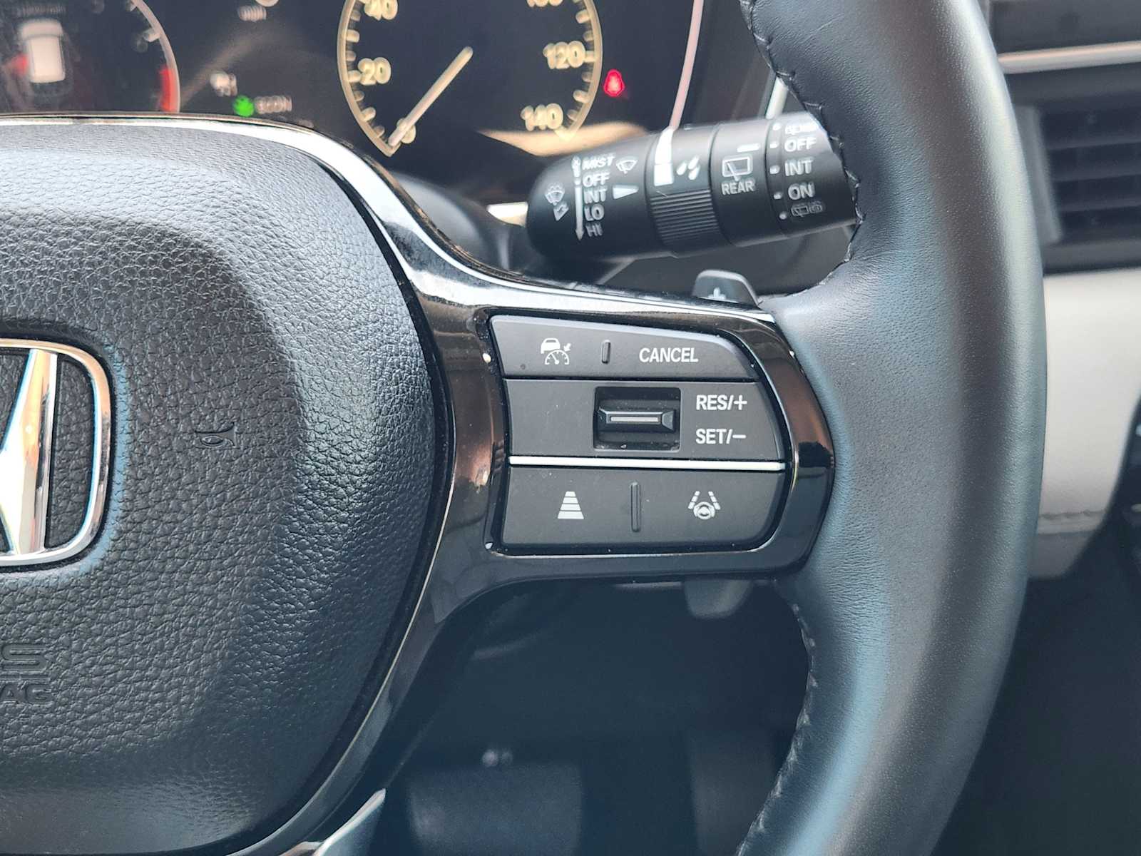 Thumbnail: 2023 Honda Pilot - 27