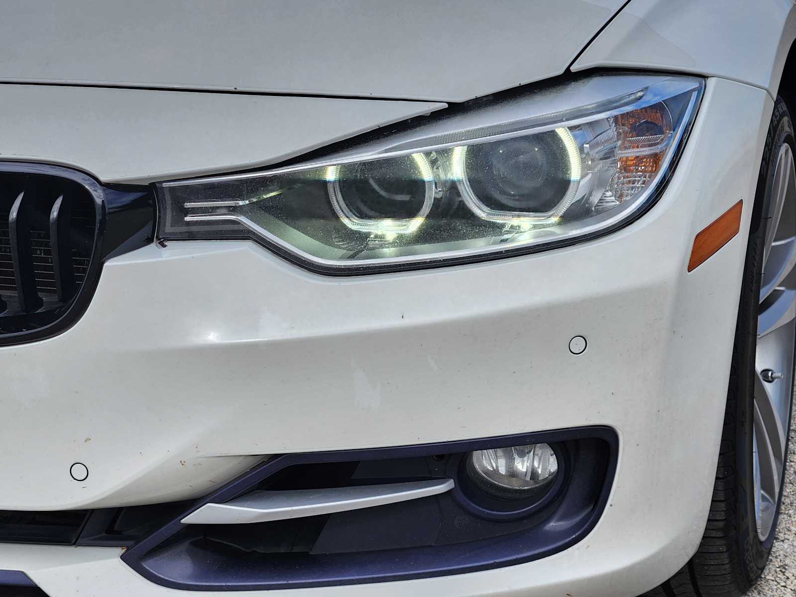 Thumbnail: 2015 BMW 3 Series - 7