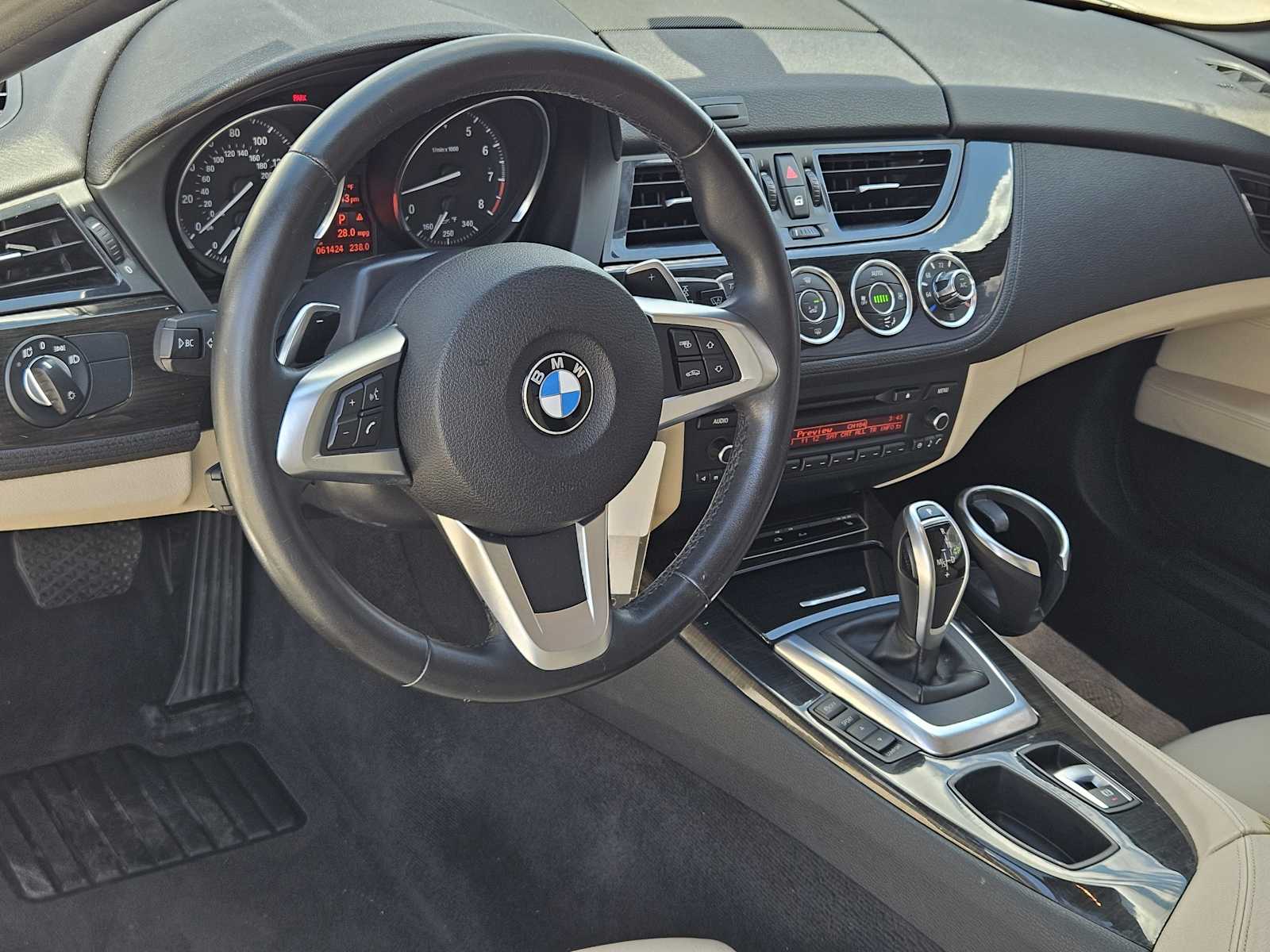 2015 Bmw Z4 sDrive28i photo 2