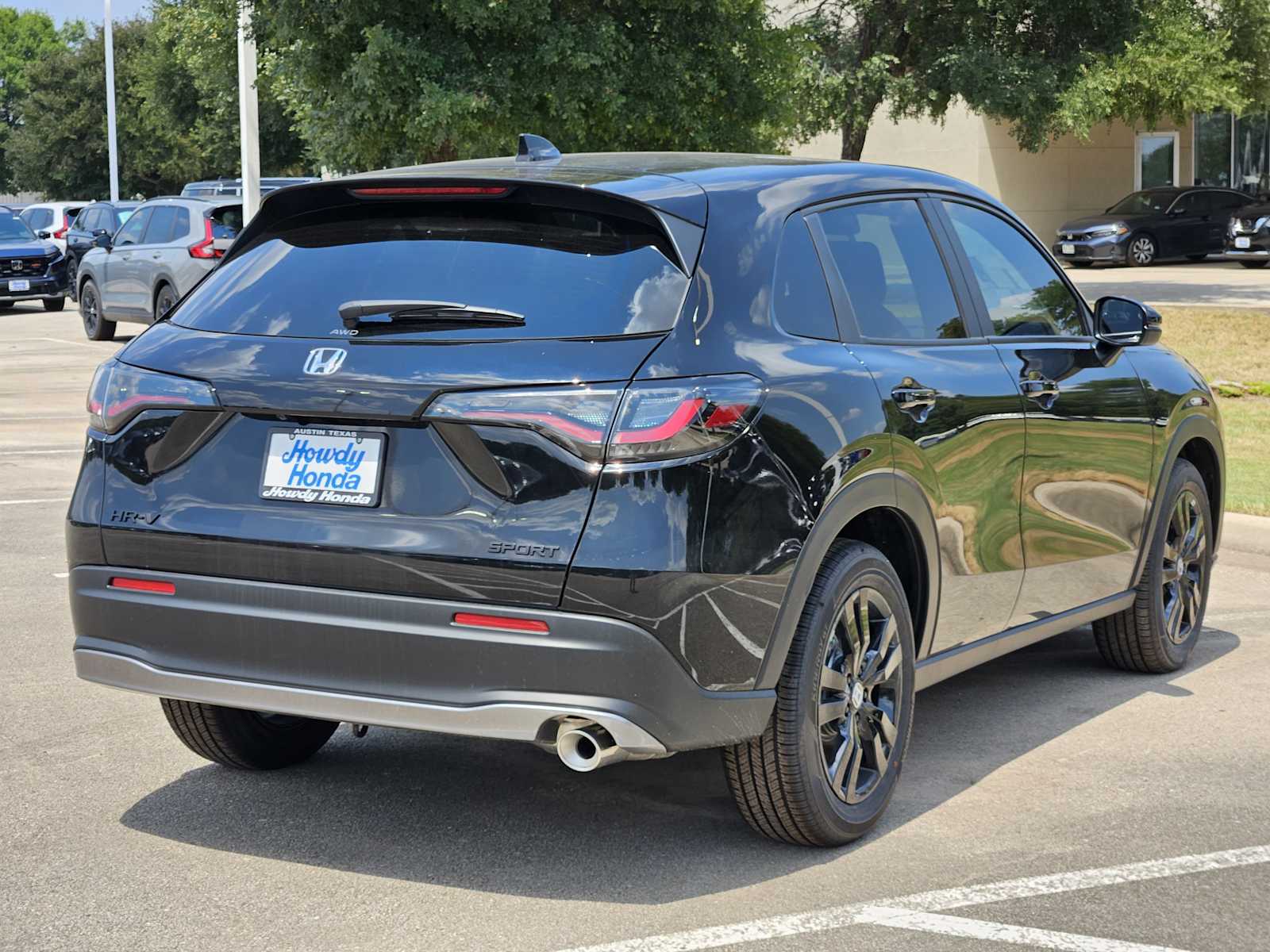 Thumbnail: 2027 Honda HR-V - 5