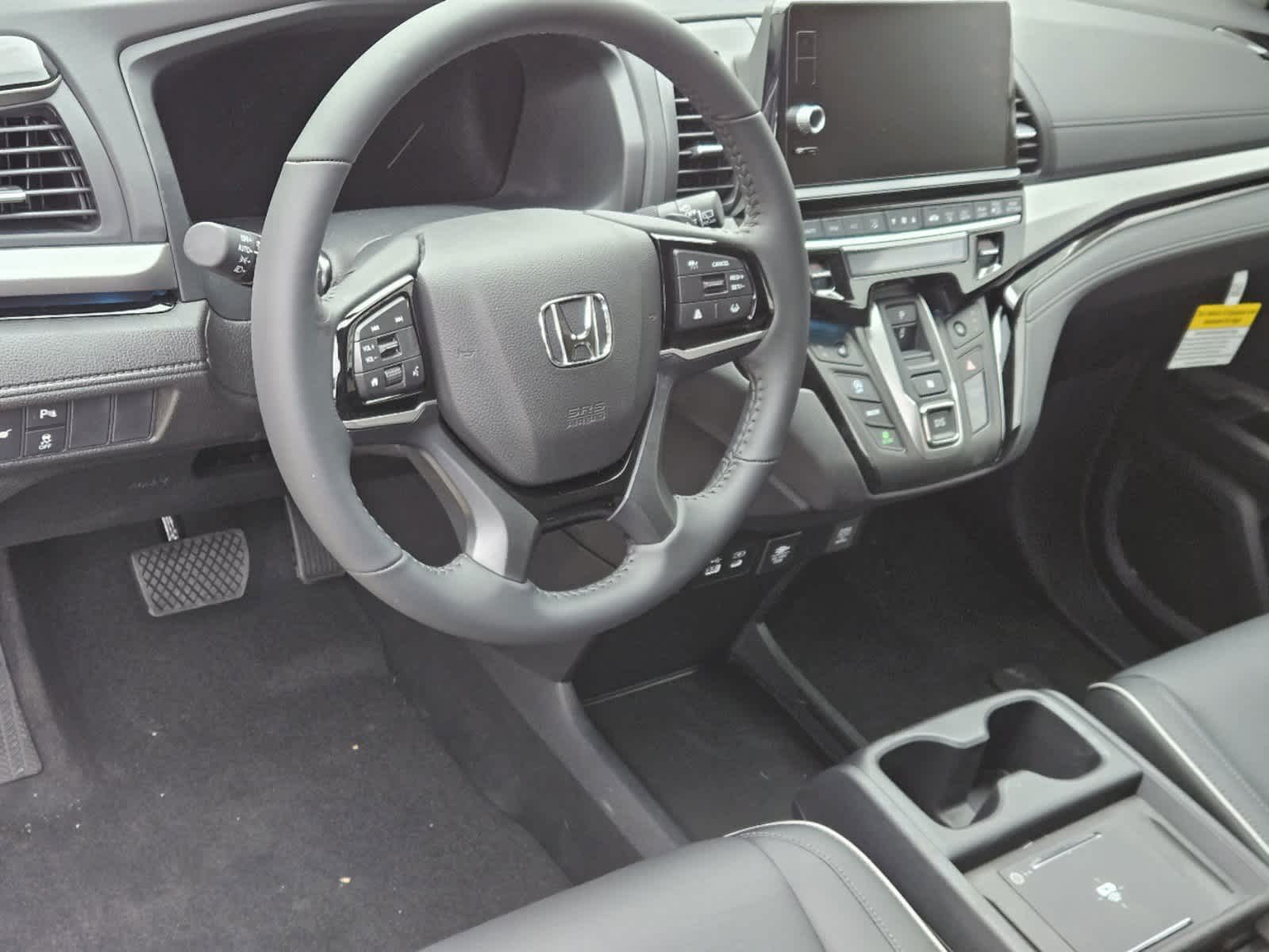 Thumbnail: 2026 Honda Odyssey - 2