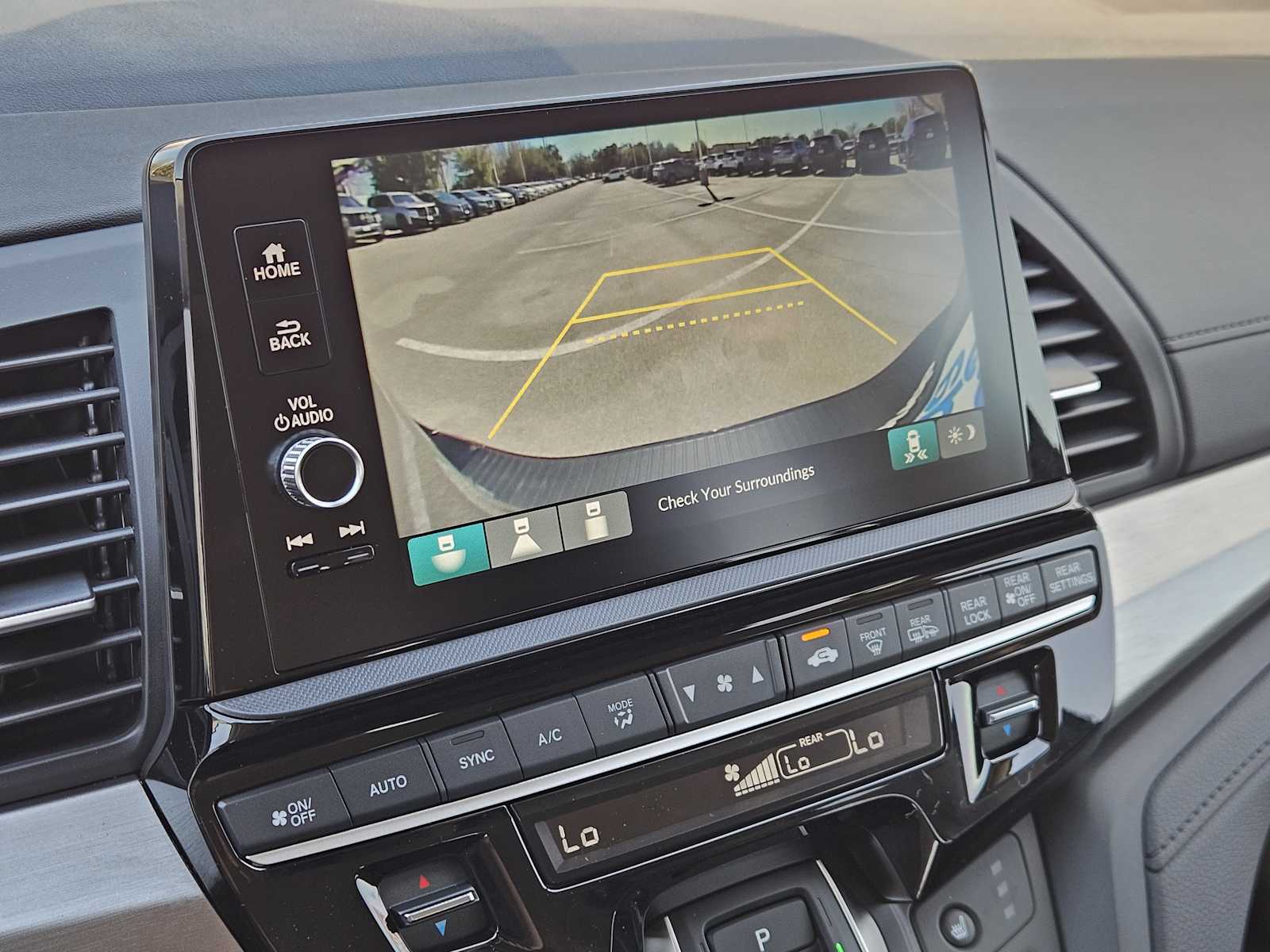 Thumbnail: 2026 Honda Odyssey - 15