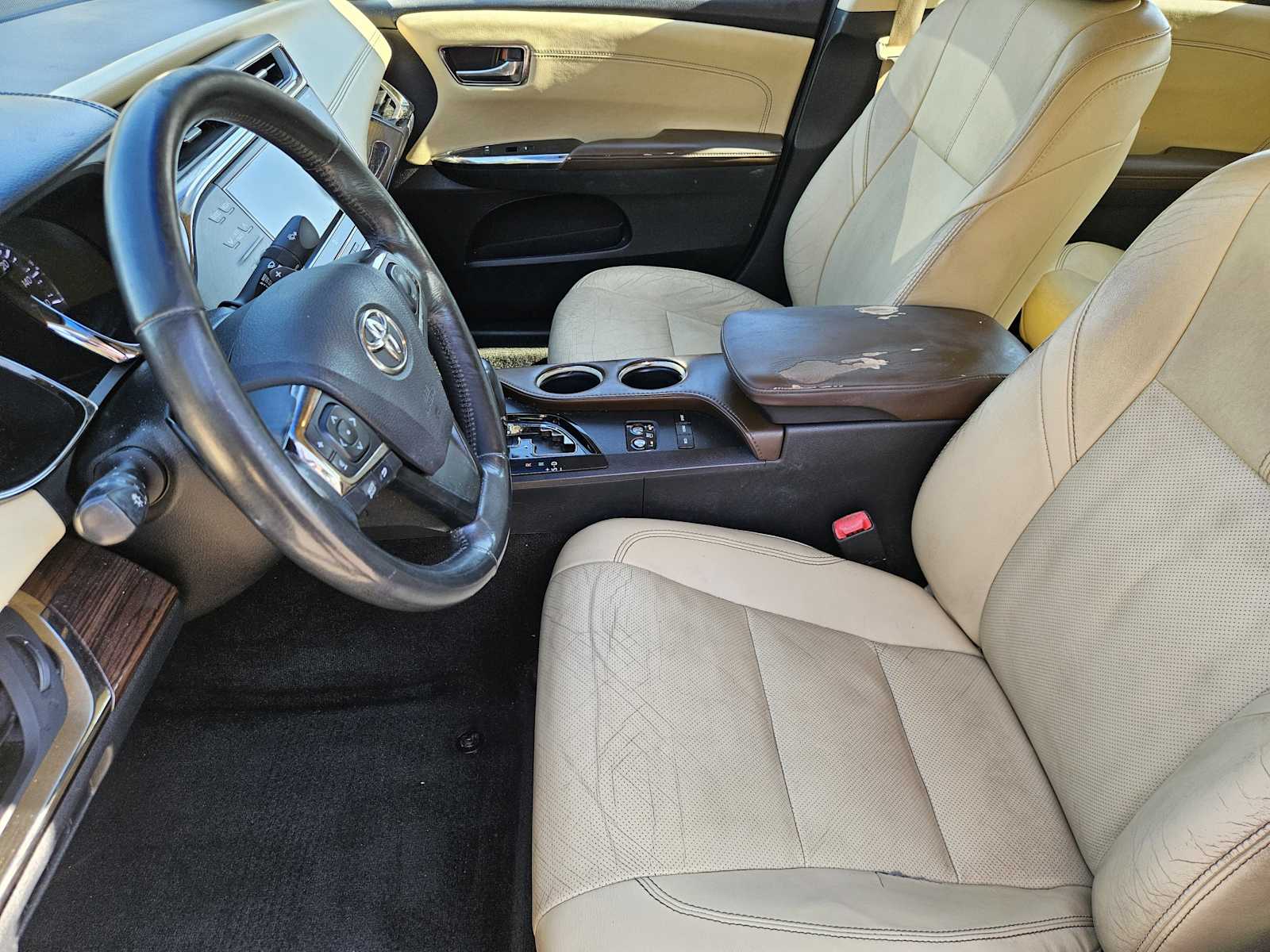 Thumbnail: 2014 Toyota Avalon - 13