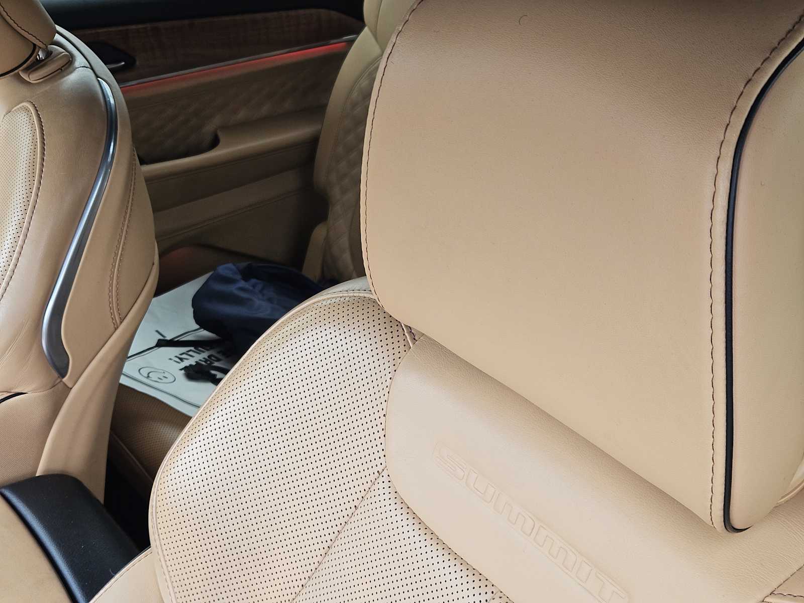 Thumbnail: 2022 Jeep Grand Cherokee L - 15