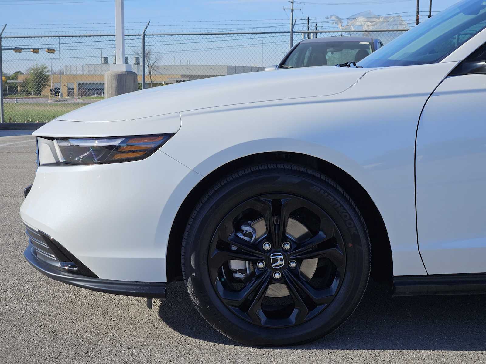 Thumbnail: 2025 Honda Accord - 8