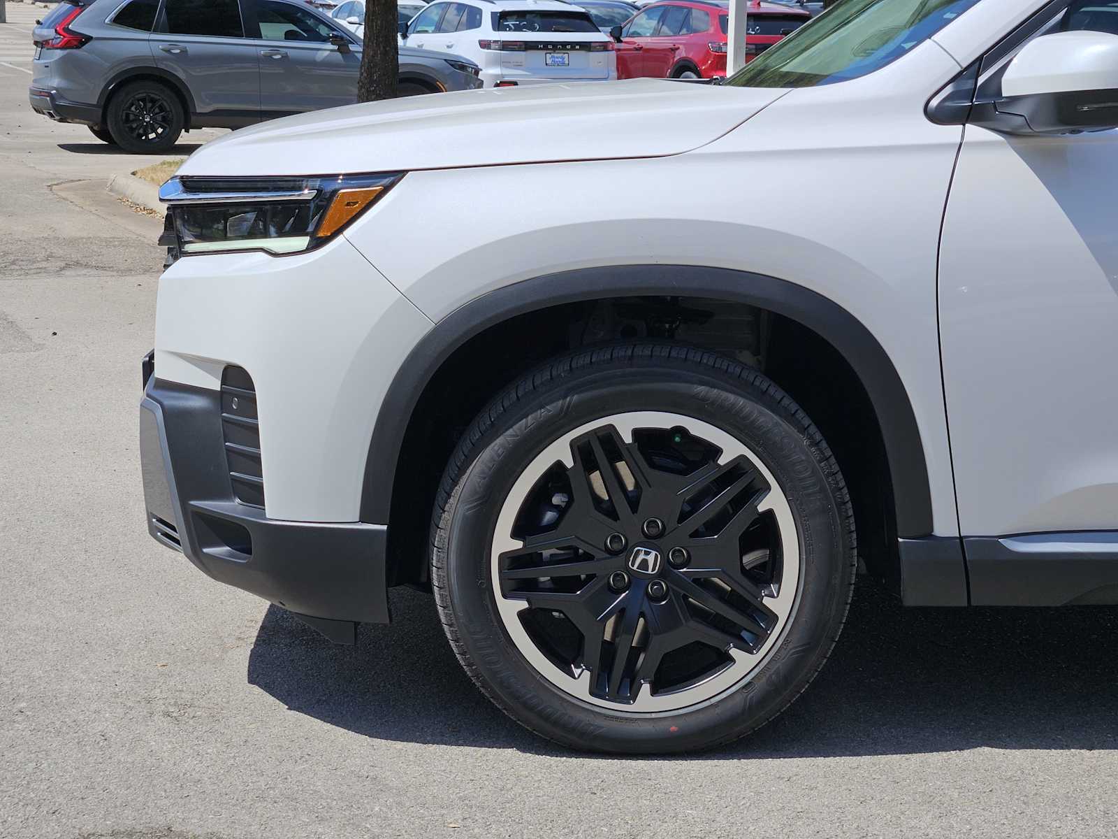 New 2026 Honda Pilot Touring S, photo 7