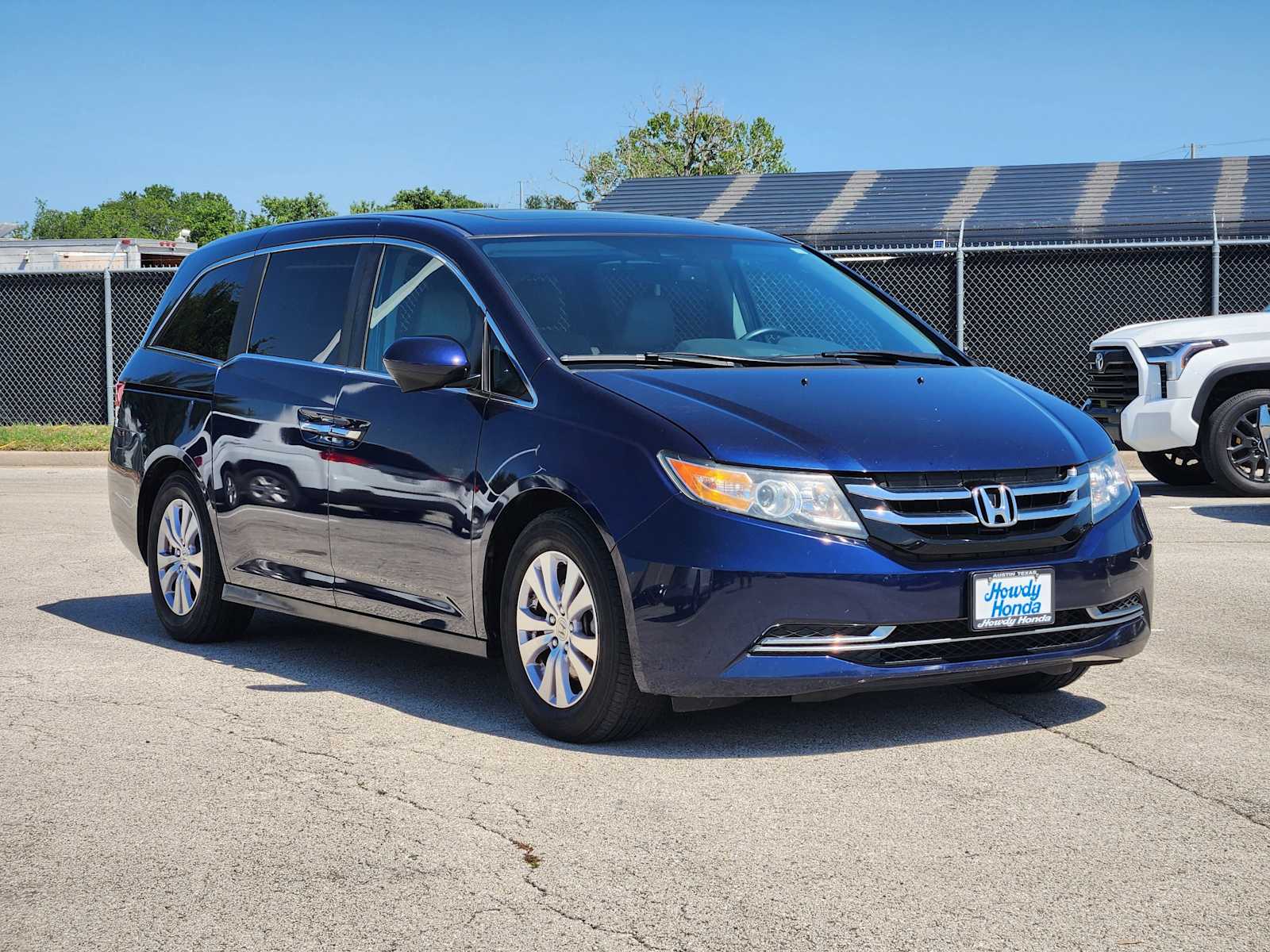 Thumbnail: 2016 Honda Odyssey - 3