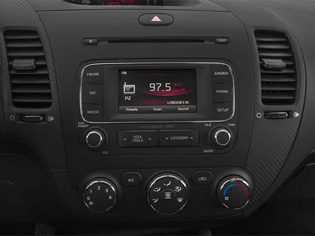 Thumbnail: 2014 Kia Forte - 12