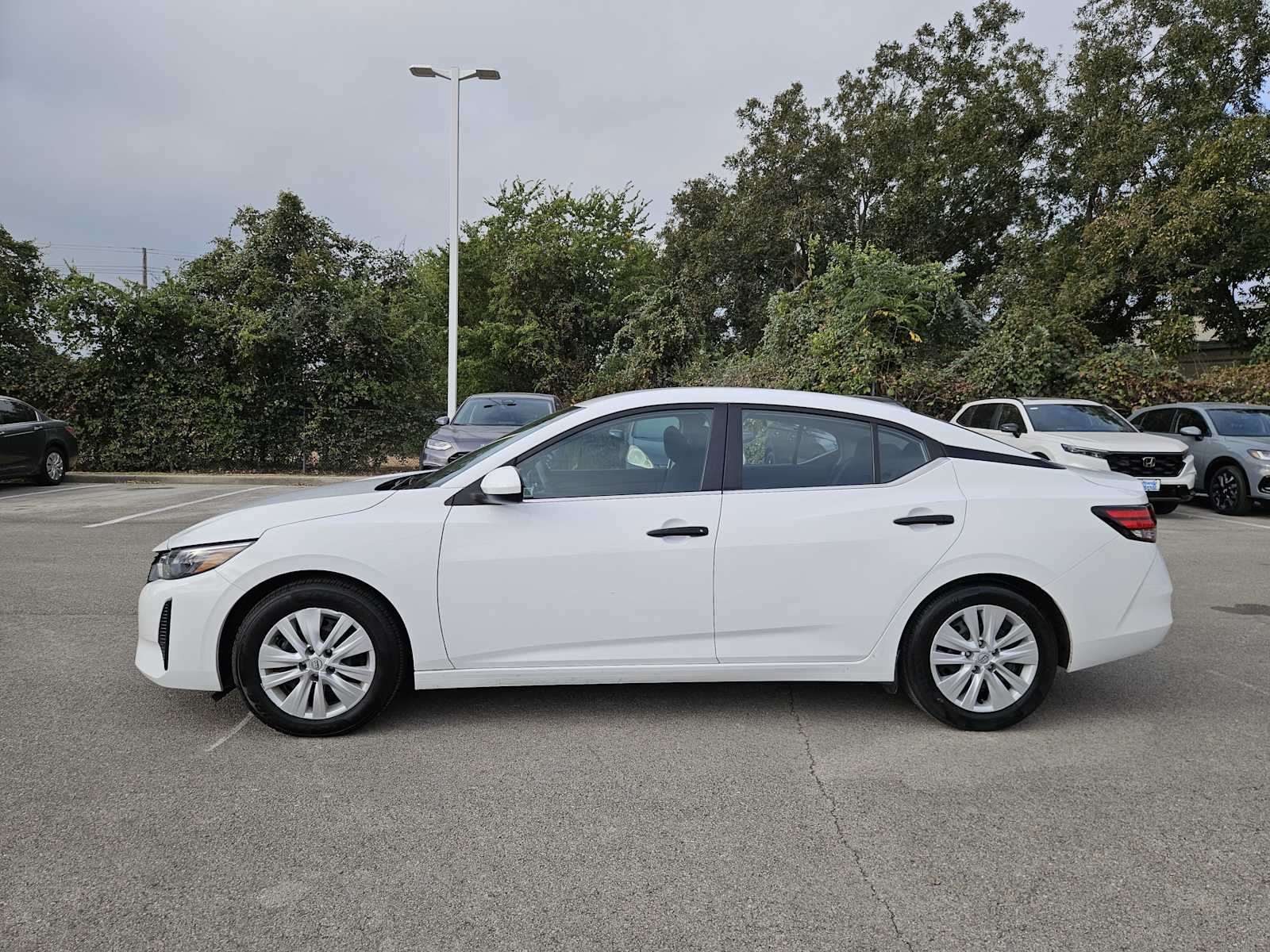 Thumbnail: 2024 Nissan Sentra - 4