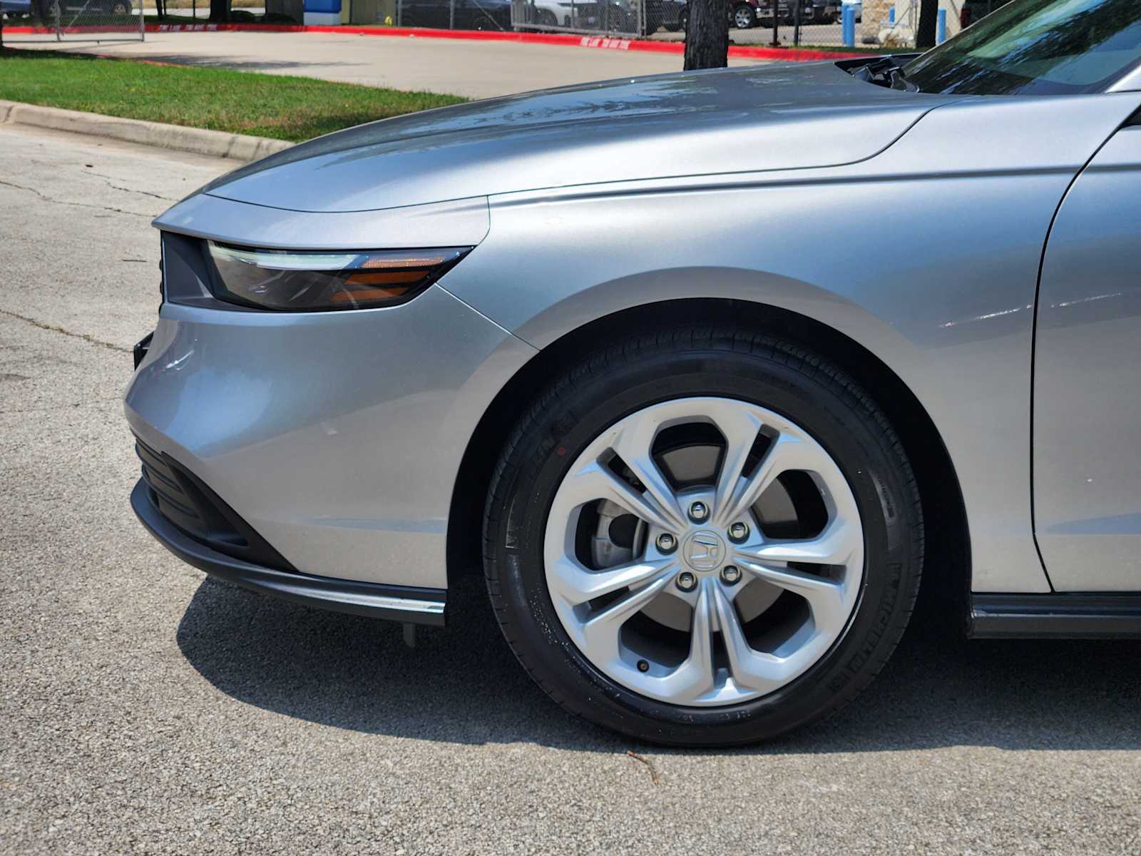 Thumbnail: 2025 Honda Accord - 8