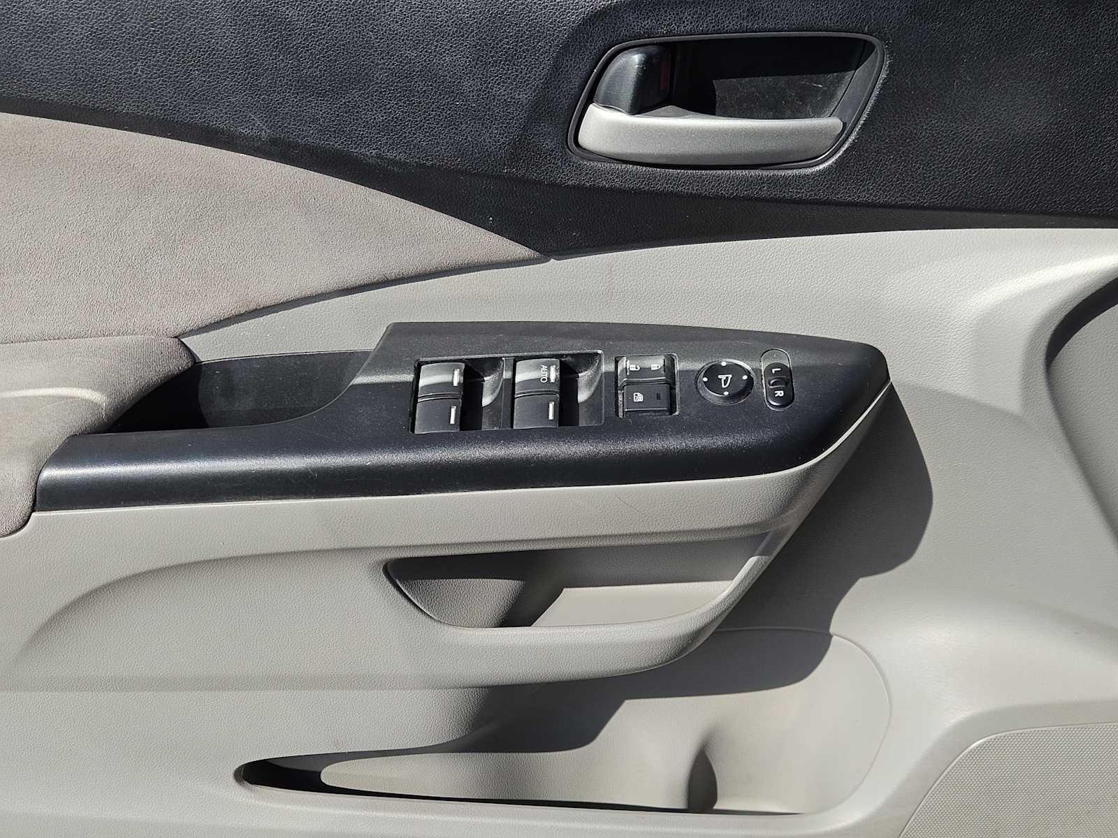 Thumbnail: 2012 Honda CR-V - 20