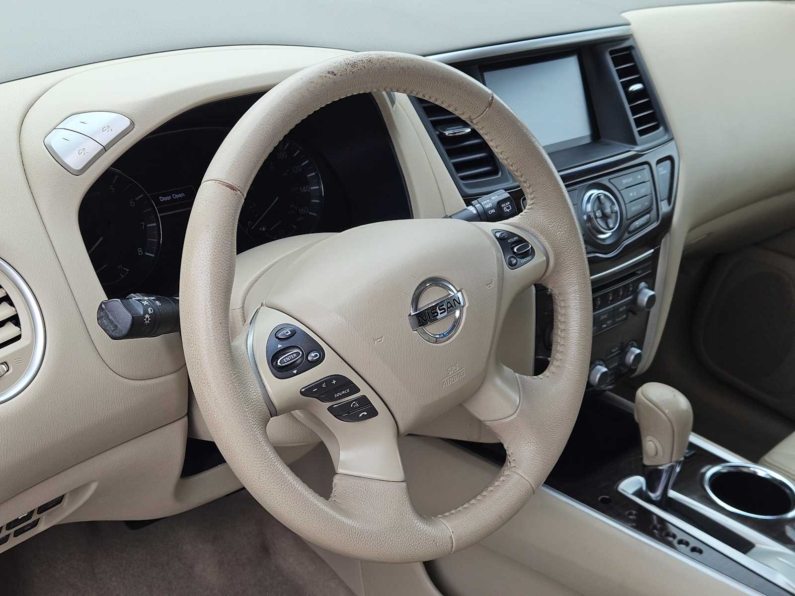 Thumbnail: 2014 Nissan Pathfinder - 2