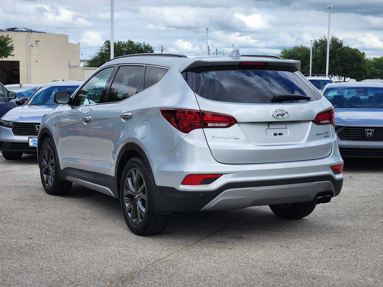 Thumbnail: 2018 Hyundai Santa Fe - 5