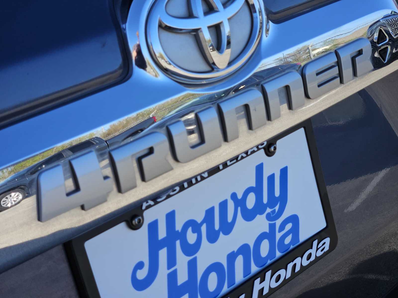 Thumbnail: 2012 Toyota 4Runner - 12