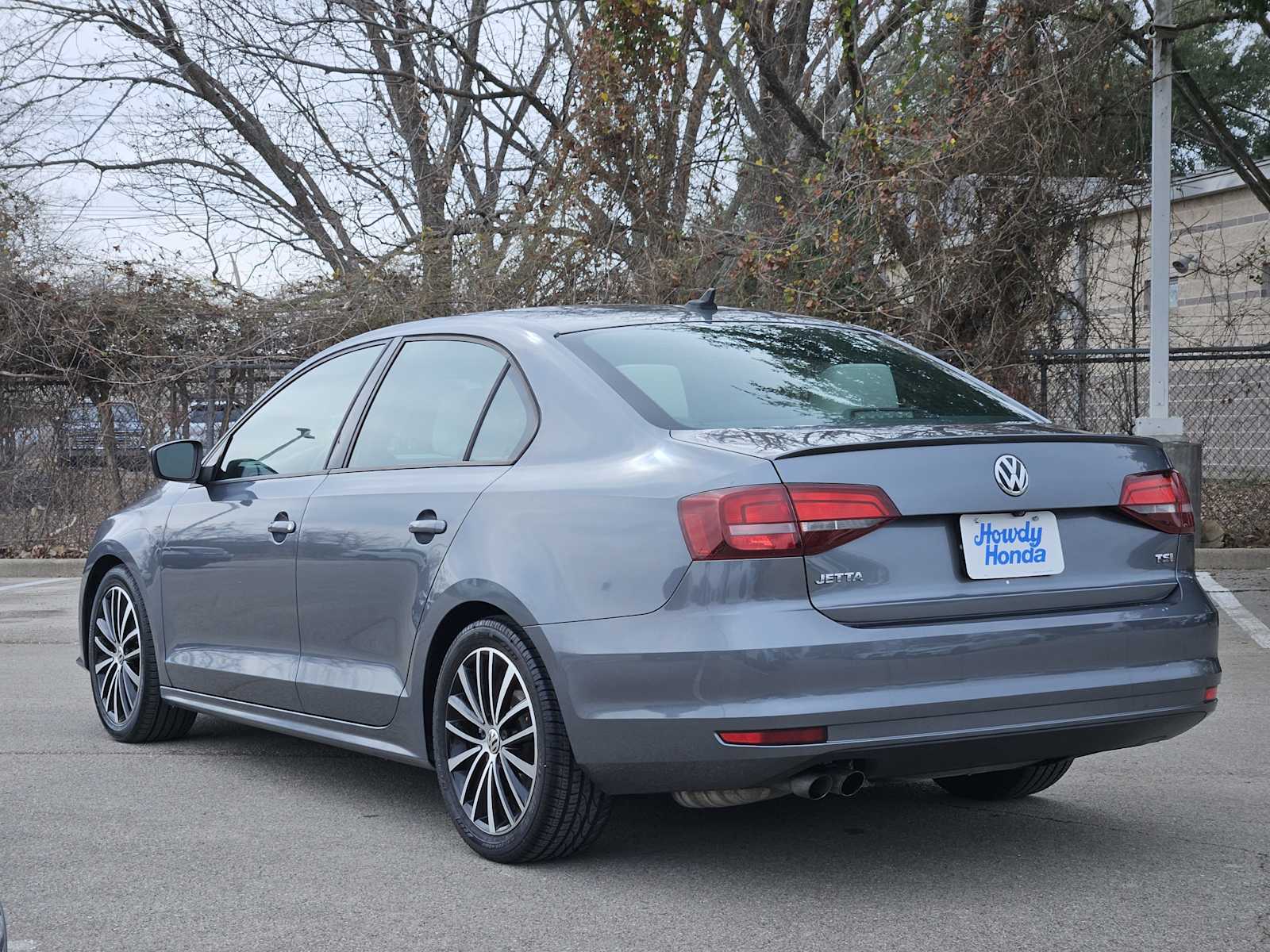 Thumbnail: 2016 Volkswagen Jetta - 5