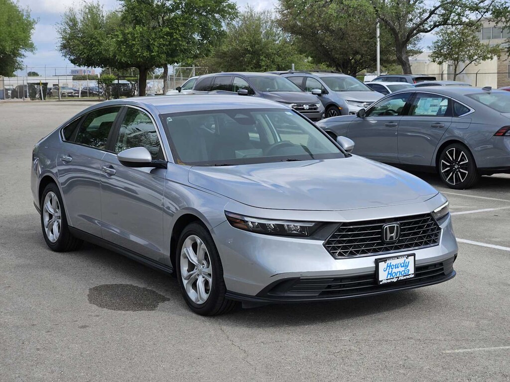 Used 2023 Honda Accord LX Sedan