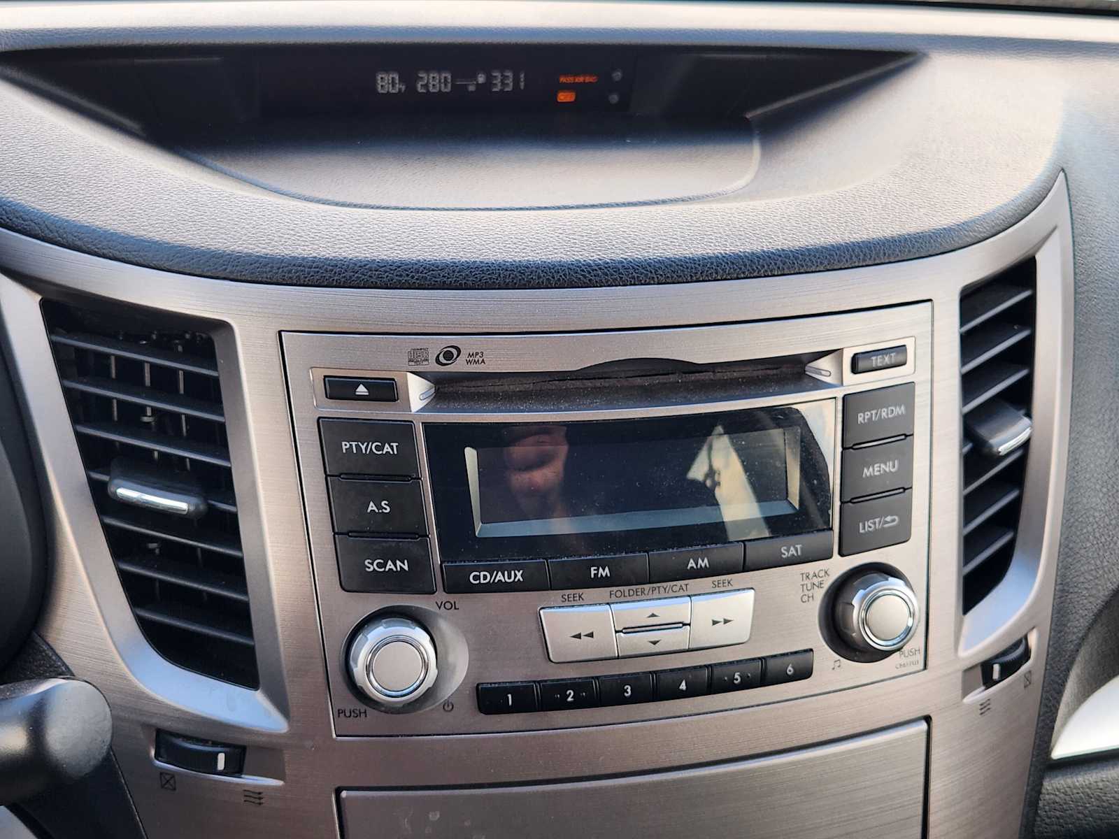 Thumbnail: 2013 Subaru Outback - 17