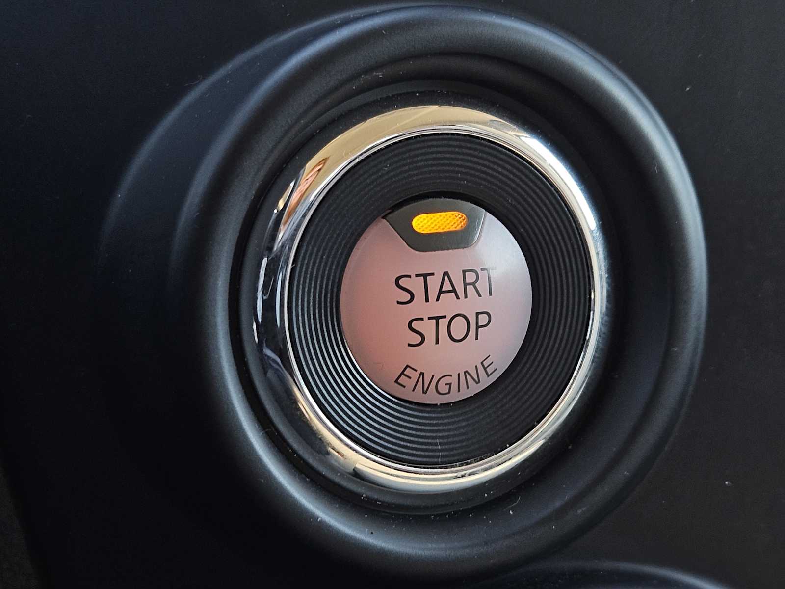 Thumbnail: 2022 Nissan Titan - 20