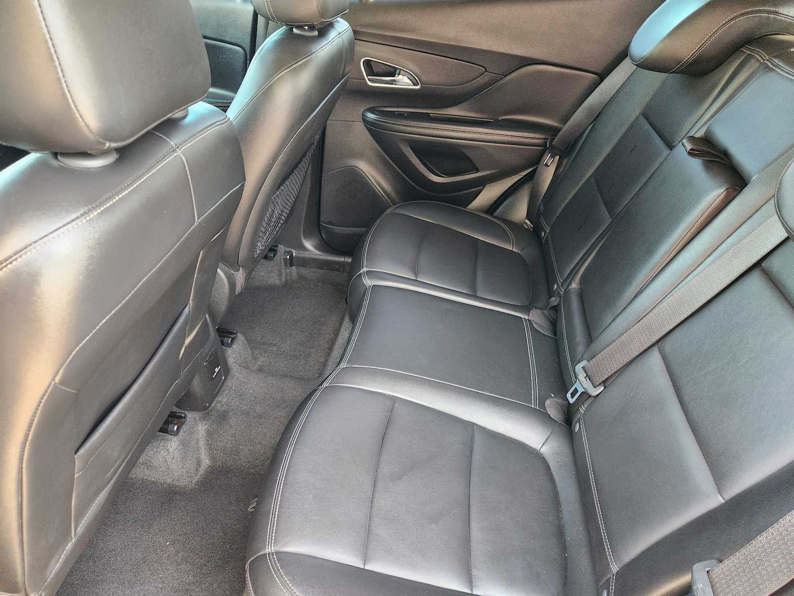 Thumbnail: 2014 Buick Encore - 29