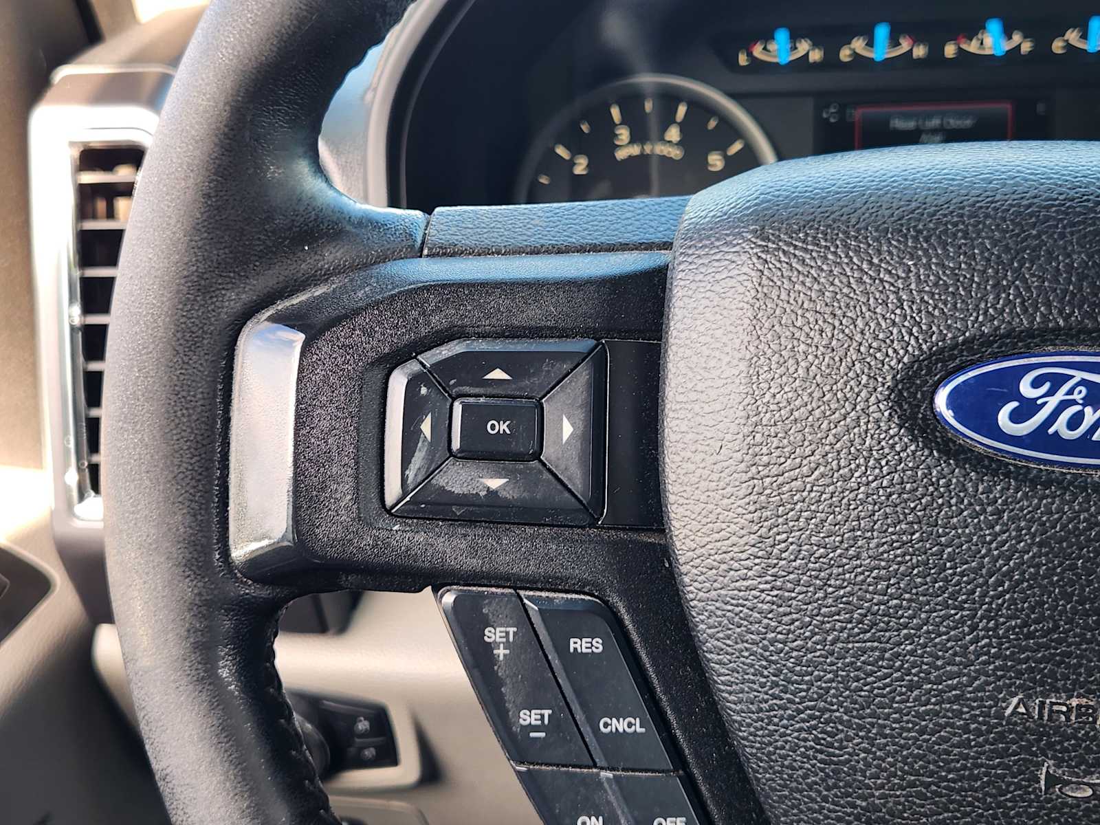 Thumbnail: 2017 Ford F-150 - 27