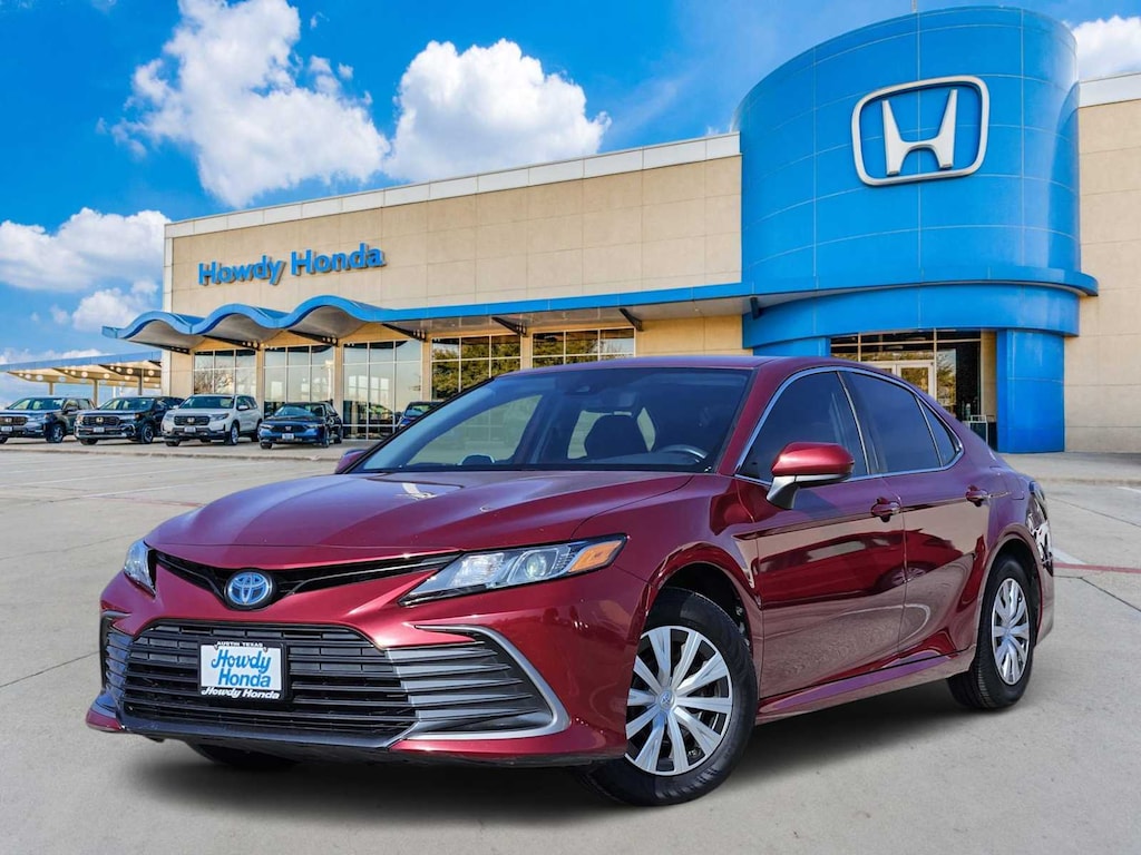 Used 2022 Toyota Camry Hybrid LE Sedan