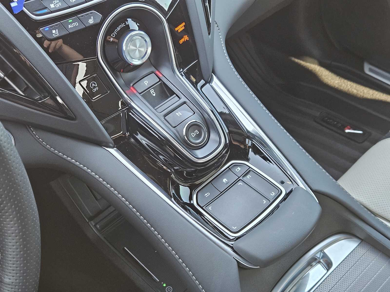 Thumbnail: 2024 Acura RDX - 20