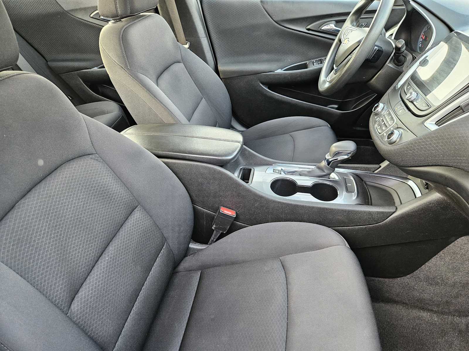 Thumbnail: 2023 Chevrolet Malibu - 14