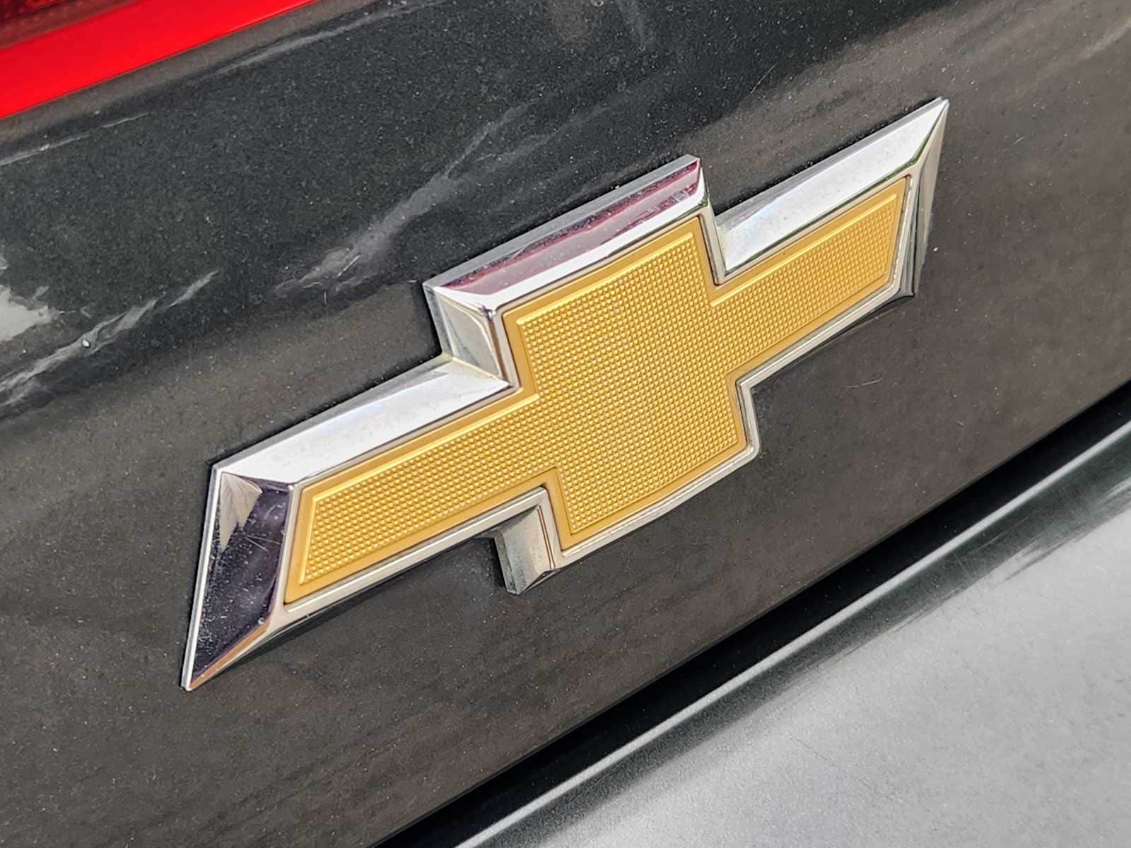Thumbnail: 2015 Chevrolet Camaro - 11