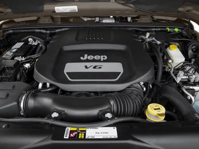Thumbnail: 2016 Jeep Wrangler - 16