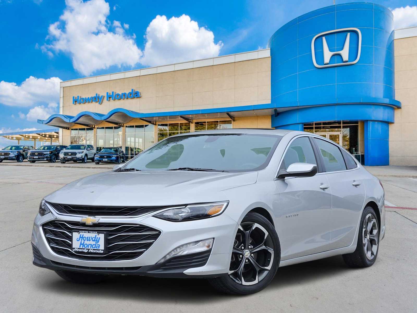 Thumbnail: 2021 Chevrolet Malibu - 1