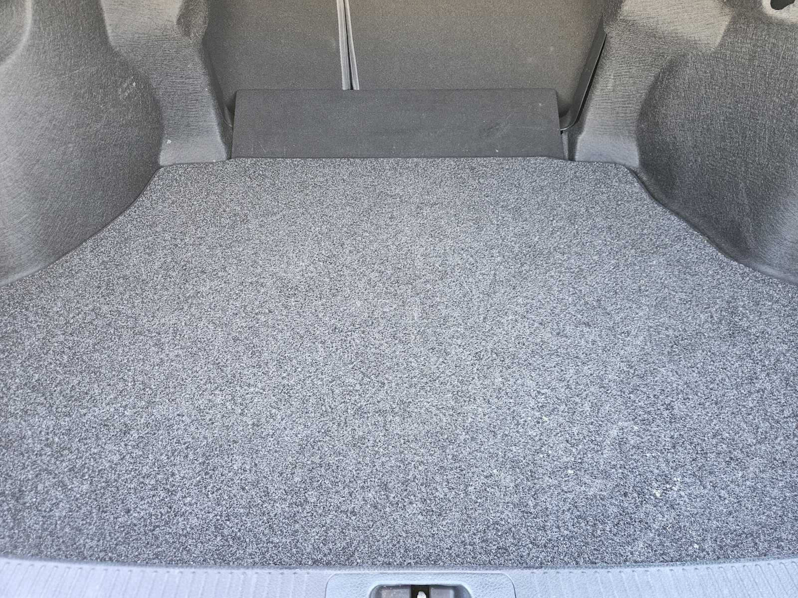 Thumbnail: 2018 Toyota Camry - 29