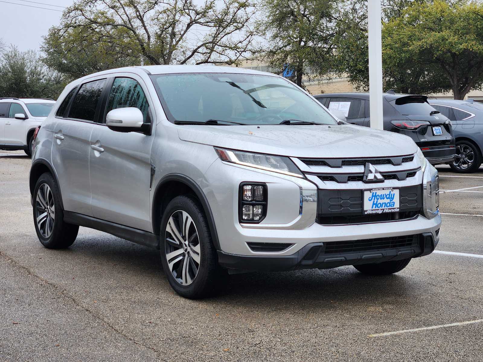 Thumbnail: 2022 Mitsubishi Outlander Sport - 3